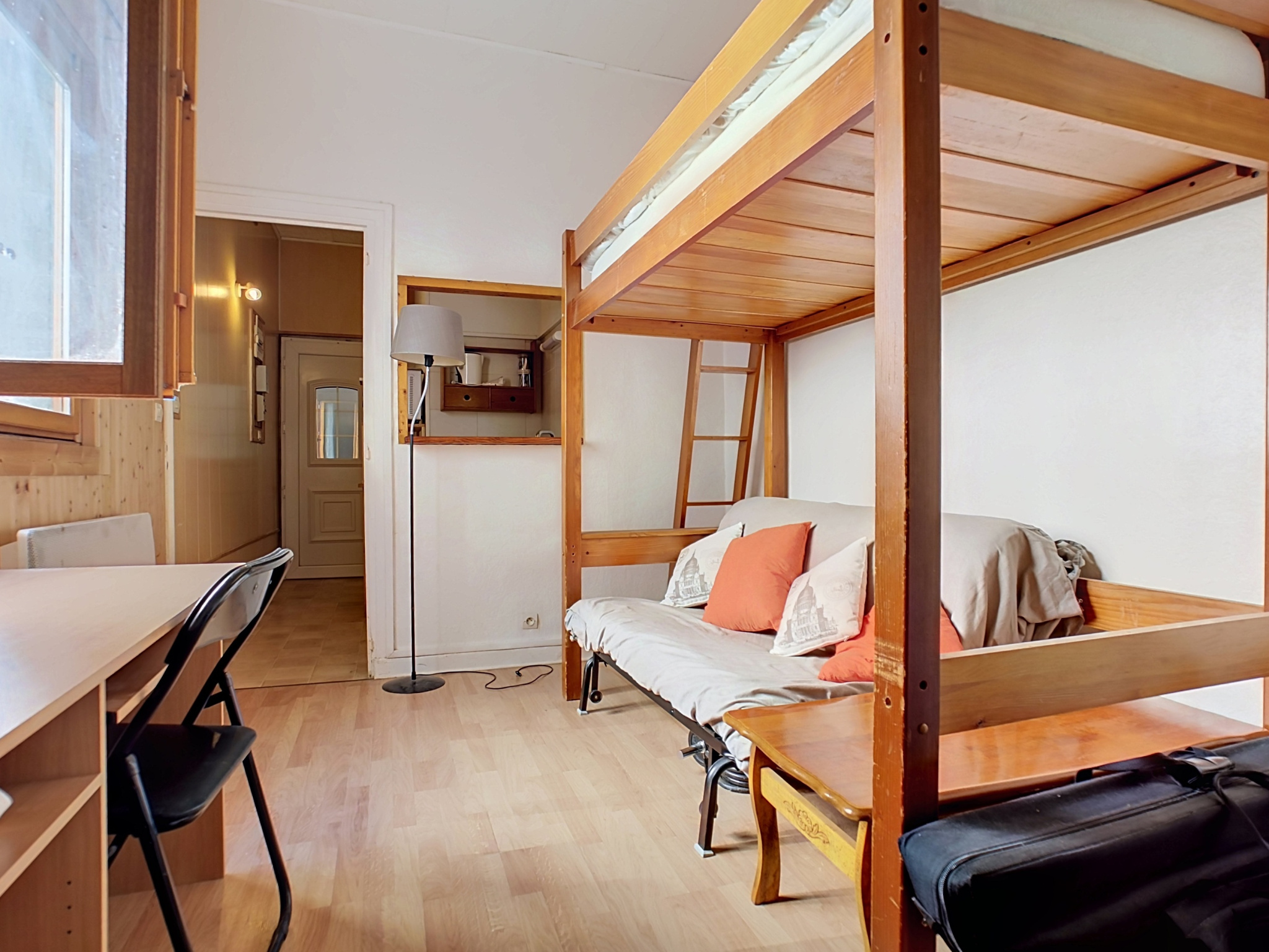 Appartement 18 m² · à Grenoble · 17,6 m² · 54 000 €
